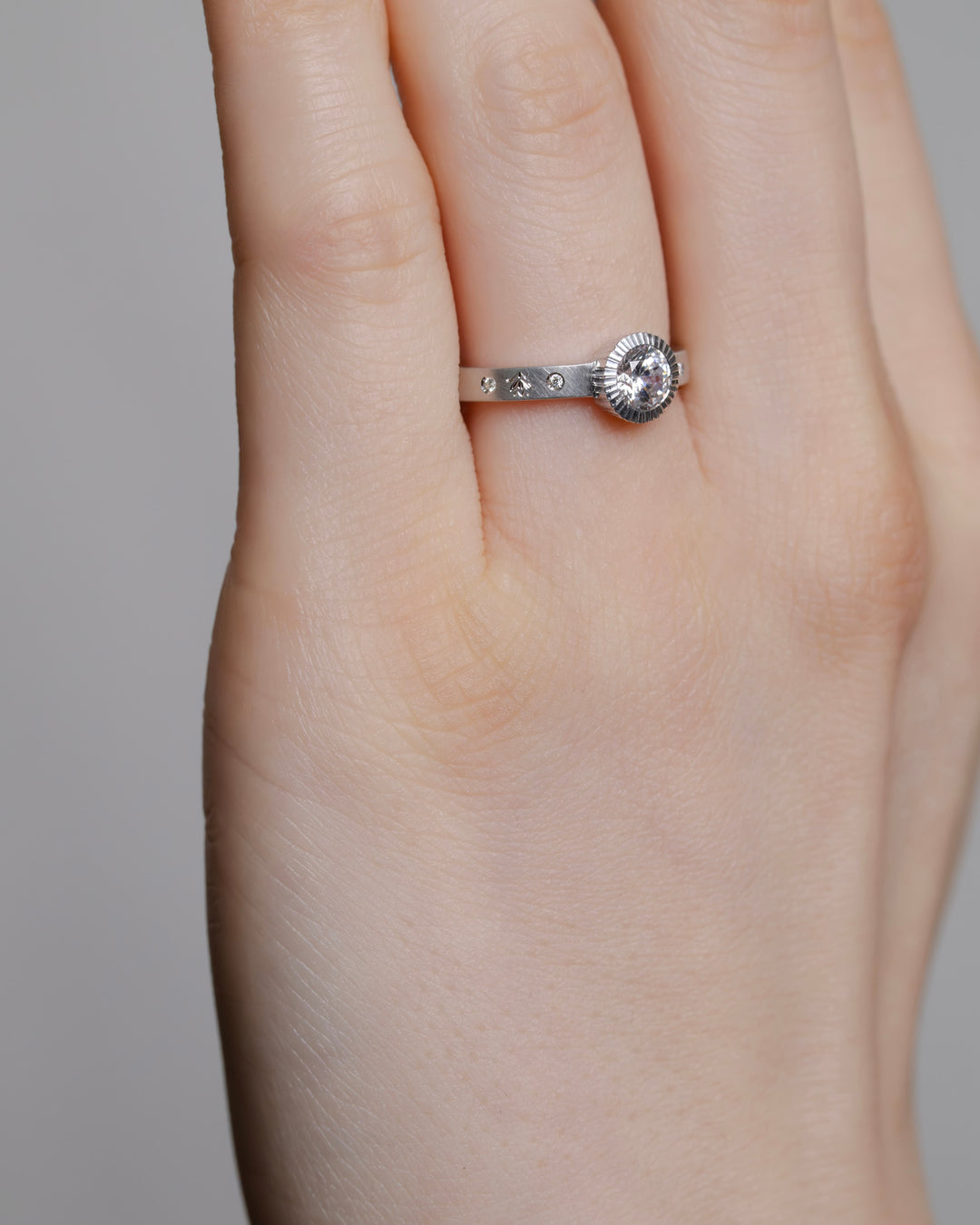 bucaneve engagement 待雪草