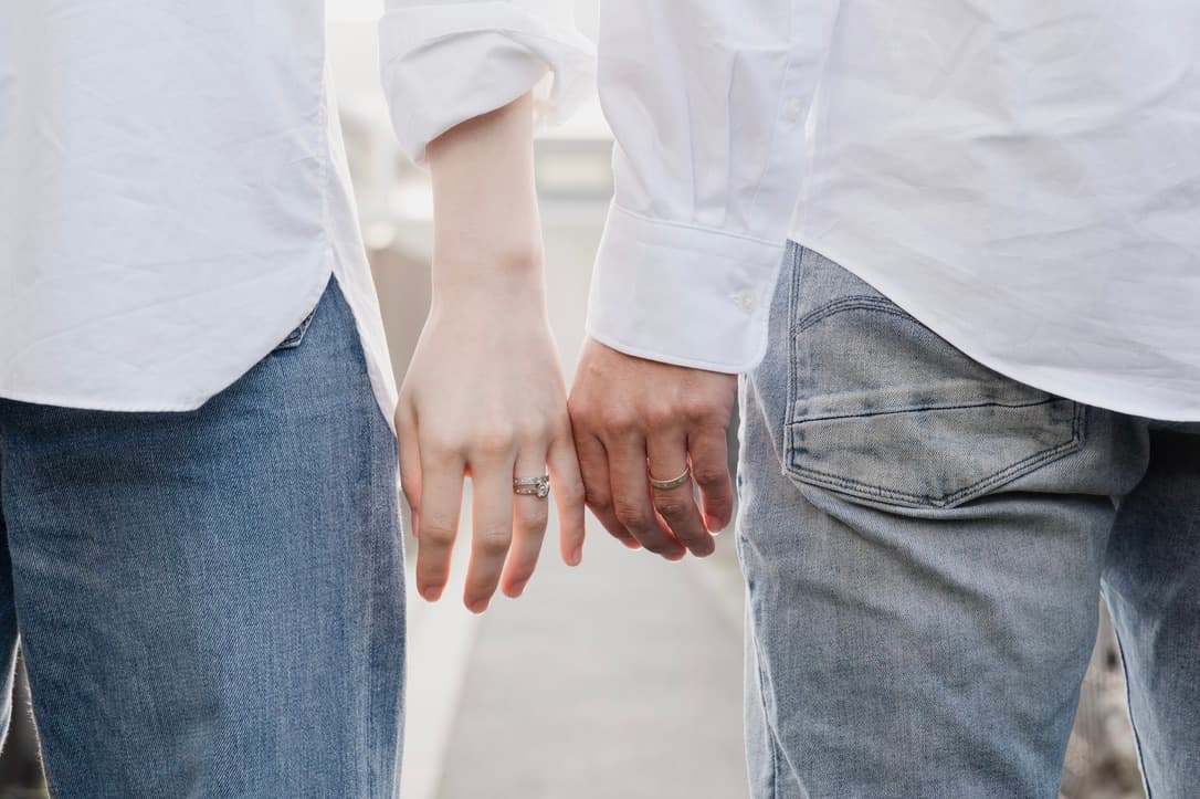 和風なゆり模様の結婚指輪
